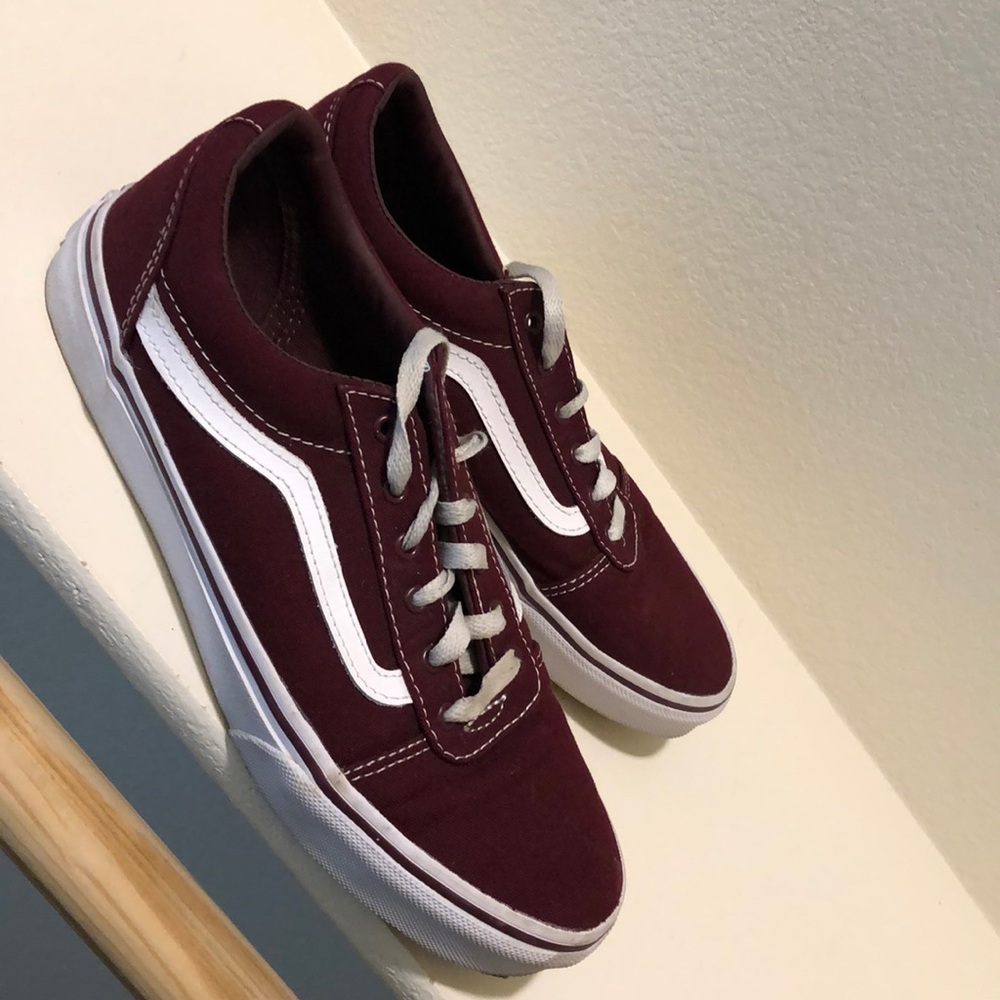 Vans size 8
